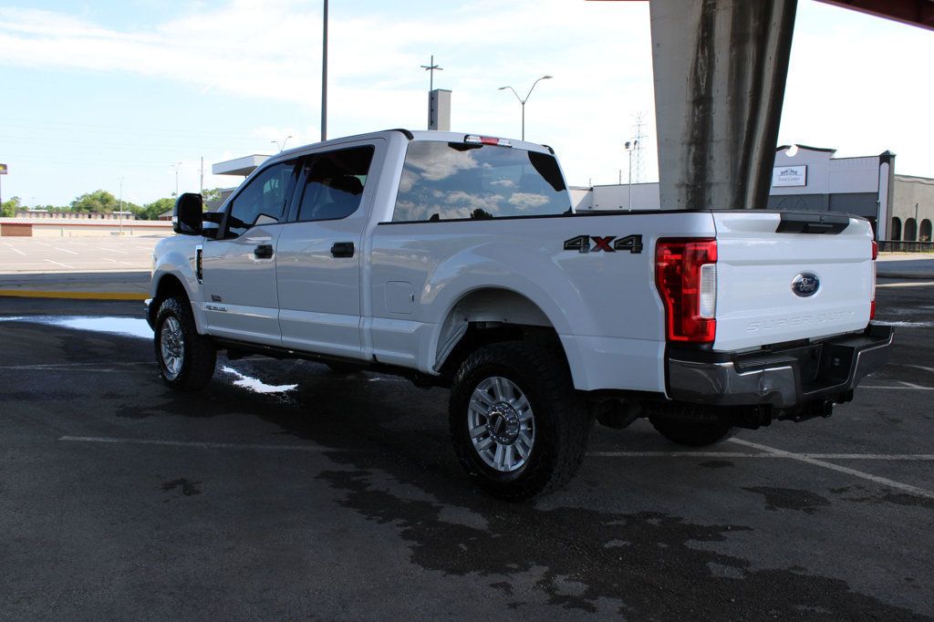 2018 Ford Super Duty F-250 SRW XLT 4WD Crew Cab 6.75' Box - 23050565 - 7