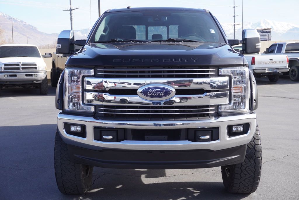 2018 Ford SUPER DUTY F-350 LARIAT - 22975514 - 3