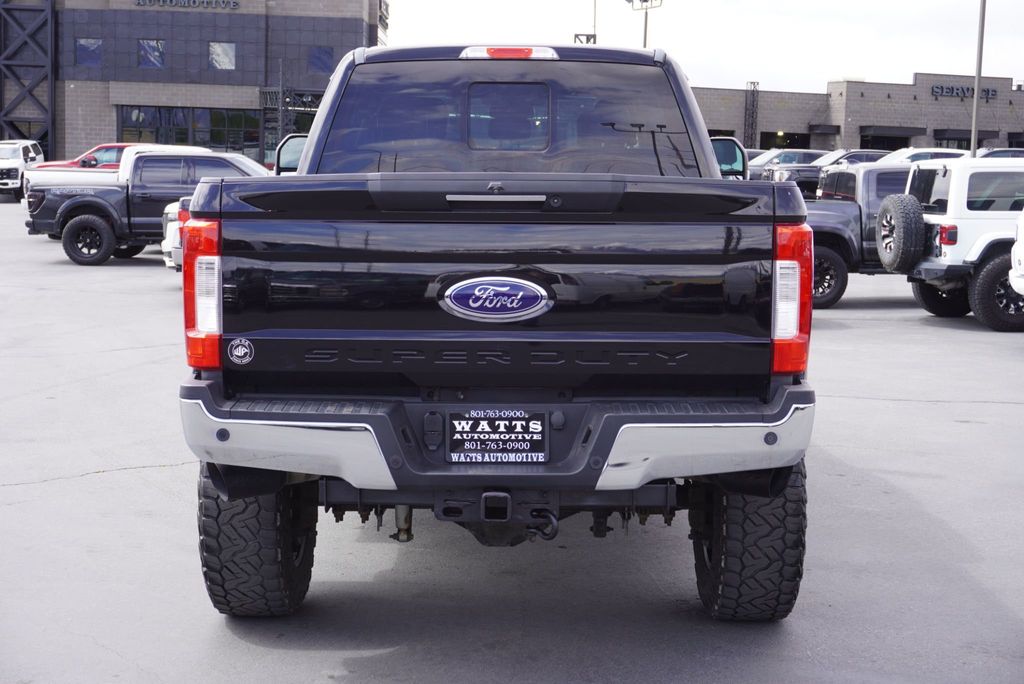 2018 Ford SUPER DUTY F-350 LARIAT - 23014204 - 9
