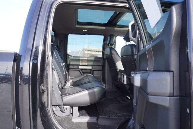 2018 Ford SUPER DUTY F-350 LARIAT - 23014204 - 24