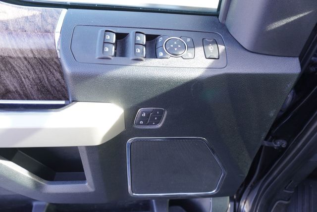 2018 Ford SUPER DUTY F-350 LARIAT - 23014204 - 26