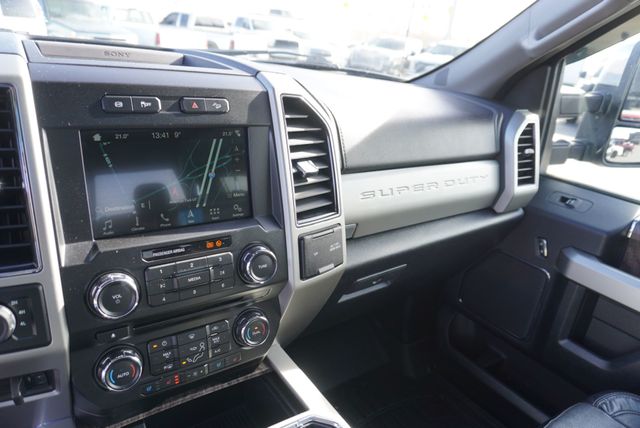 2018 Ford SUPER DUTY F-350 LARIAT - 23014204 - 30