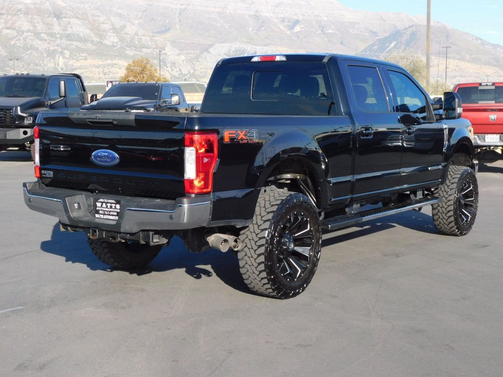 2018 Ford SUPER DUTY F-350 LARIAT FX4 - 22624483 - 11