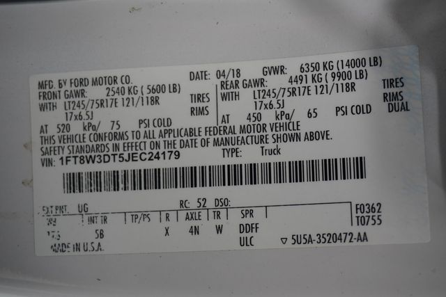 2018 Ford Super Duty F-350 DRW  - 22942260 - 32