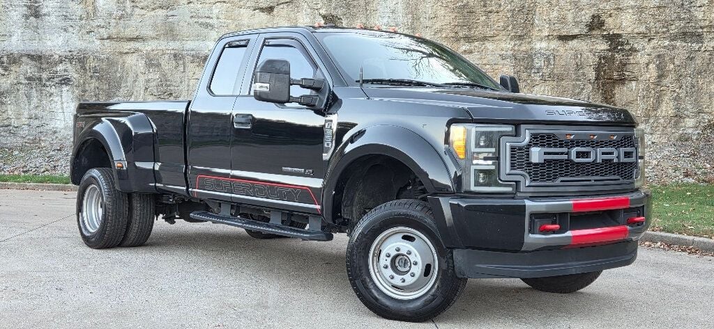 2018 Ford Super Duty F-350 DRW SUPER LOW MILES!  1 Owner Southern CLEAN 4x4 615-300-6004 - 22936600 - 0