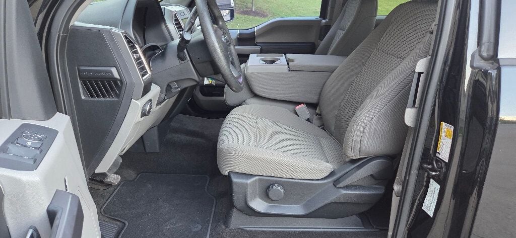 2018 Ford Super Duty F-350 DRW SUPER LOW MILES!  1 Owner Southern CLEAN 4x4 615-300-6004 - 22936600 - 10