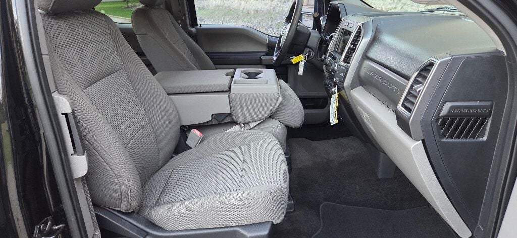 2018 Ford Super Duty F-350 DRW SUPER LOW MILES!  1 Owner Southern CLEAN 4x4 615-300-6004 - 22936600 - 19