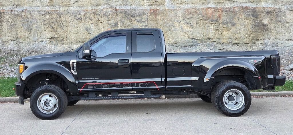 2018 Ford Super Duty F-350 DRW SUPER LOW MILES!  1 Owner Southern CLEAN 4x4 615-300-6004 - 22936600 - 2