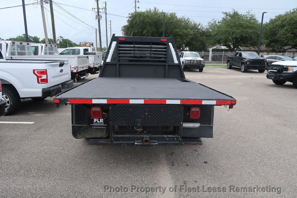 2018 Ford Super Duty F-350 DRW Cab-Chassis F350SD 4WD Crew Cab 10' Flatbed DRW - 23058066 - 3