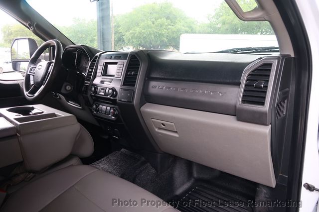 2018 Ford Super Duty F-350 DRW Cab-Chassis F350SD 4WD Crew Cab 10' Flatbed DRW GAS - 23058072 - 19