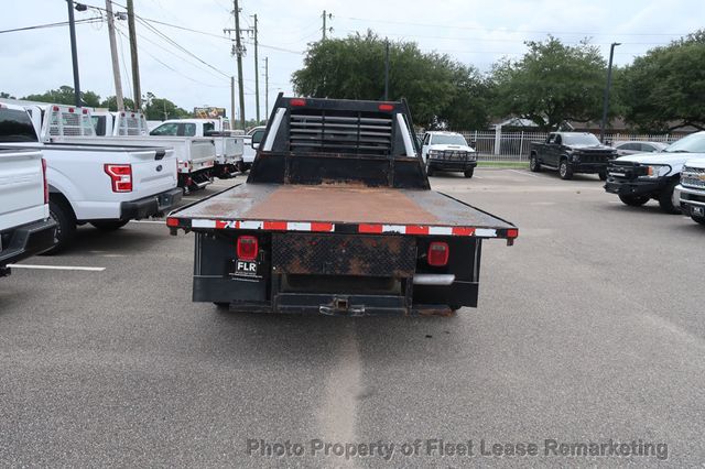 2018 Ford Super Duty F-350 DRW Cab-Chassis F350SD 4WD Crew Cab 10' Flatbed DRW GAS - 23058072 - 3
