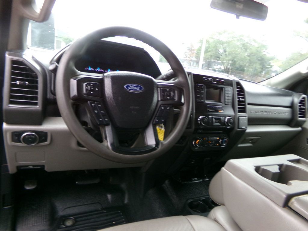 2018 Ford F-350 XL photo 9