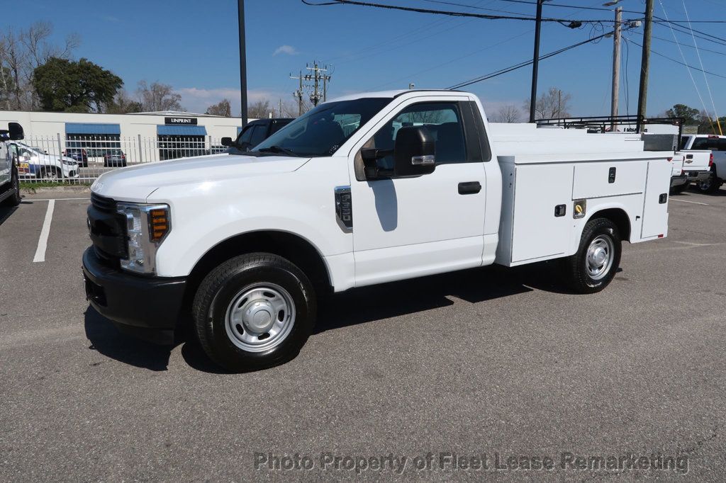 2018 Ford Super Duty F-350 SRW F350SD 2WD Reg Cab Utility  - 22784802 - 37