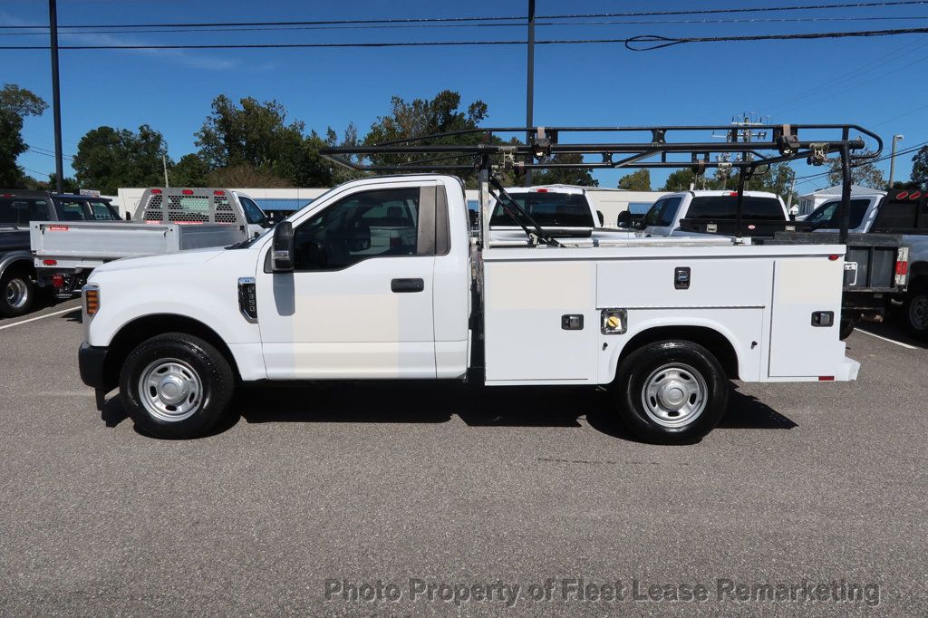 2018 Ford Super Duty F-350 SRW F350SD 2WD Reg Cab Utility Ladder Rack - 22929403 - 1