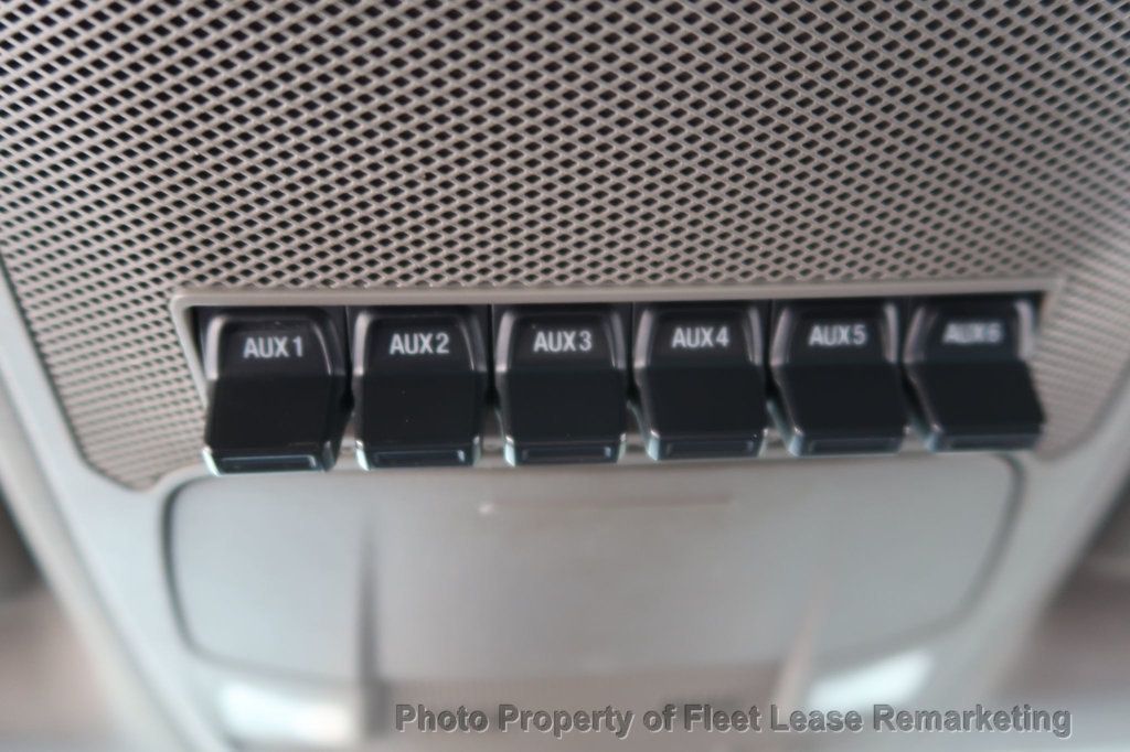 2018 Ford Super Duty F-350 SRW F350SD 4WD Crew Cab LWB XL DIESEL - 22989140 - 35