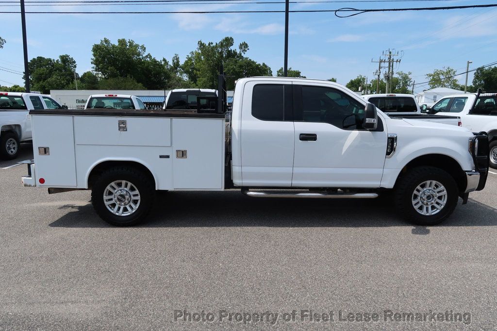 2018 Ford Super Duty F-350 SRW F350SD 4WD Supercab Utility SRW XLT Gas - 22495758 - 5