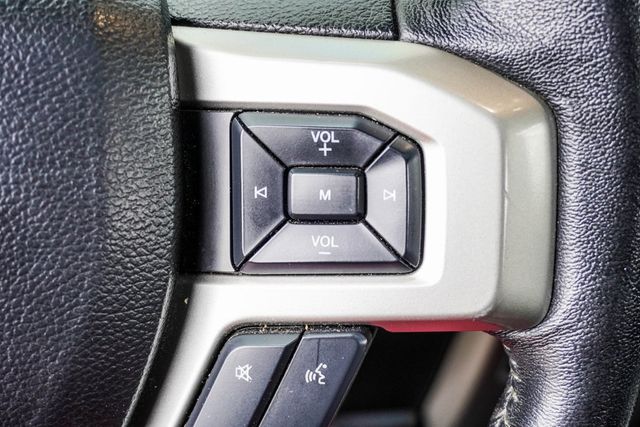 2018 Ford Super Duty F-350 SRW Lariat - 22953544 - 25