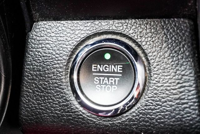 2018 Ford Super Duty F-350 SRW Lariat - 22953544 - 33