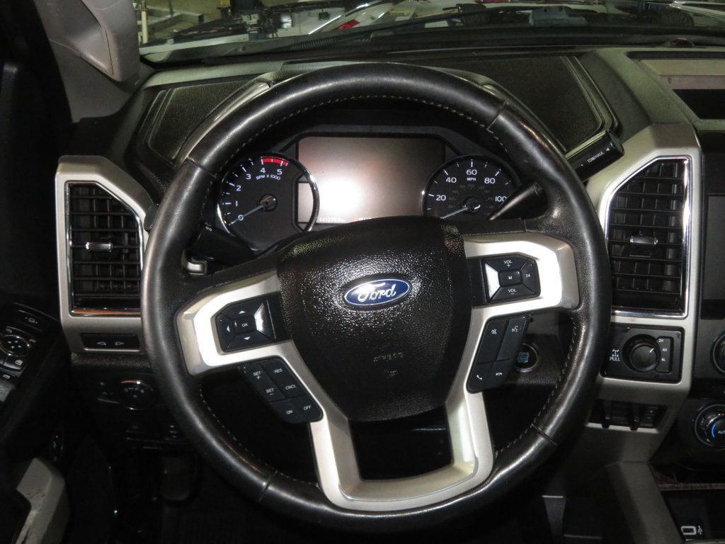 2018 Ford Super Duty F-350 SRW LARIAT POWERSTROKE EXTRA  CLEAN BLACK BEAUTY 4X4 F350            - 23018769 - 39