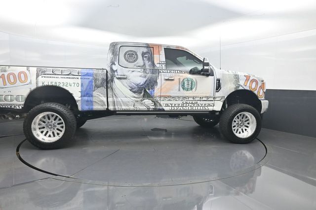 2018 Ford Super Duty F-350 SRW Platinum - 23011168 - 31
