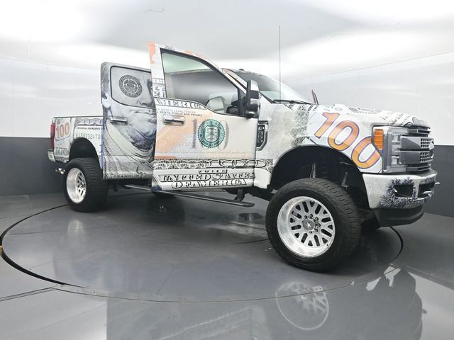 2018 Ford Super Duty F-350 SRW Platinum - 23011168 - 36