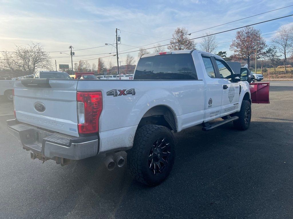 2018 Ford Super Duty F-350 SRW XL - 22675146 - 4