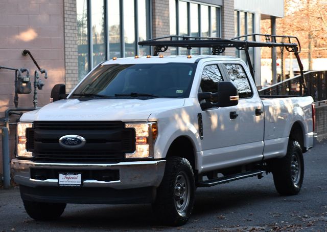 2018 Ford Super Duty F-350 SRW XL 4WD Crew Cab 8' Box - 22626012 - 2