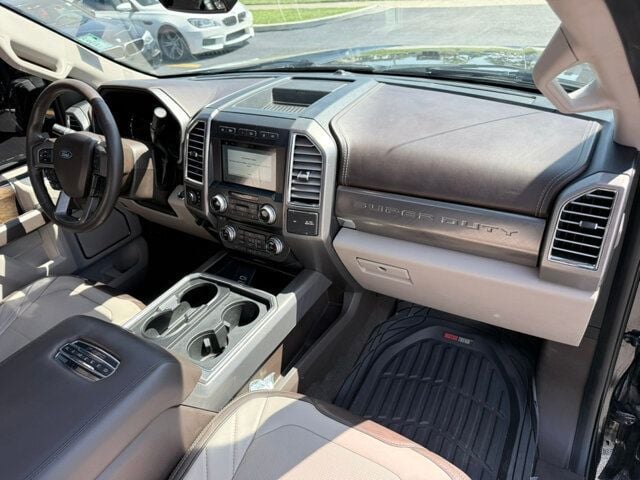 2018 Ford F-450 Limited photo 10