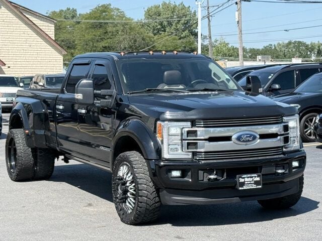 2018 Ford F-450 Limited photo 13