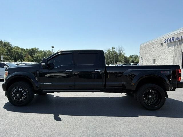 2018 Ford F-450 Limited photo 17