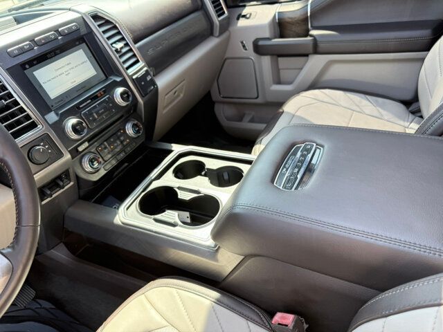 2018 Ford F-450 Limited photo 25