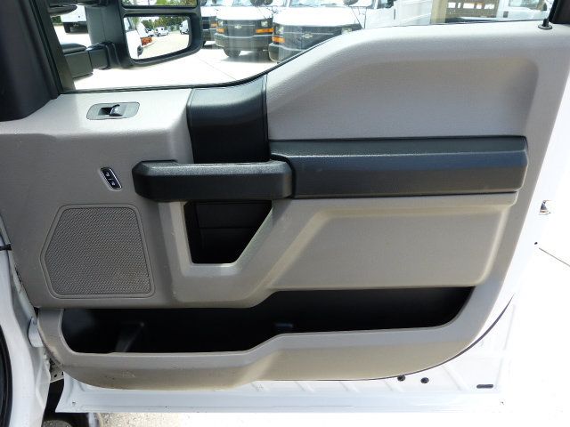 2018 Ford Super Duty F-550 DRW 6.8L V10 GAS*XL**2WD*205" WB*RARE FIND IN AN 18FT. FLATBED! - 22897709 - 17