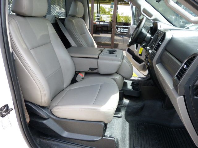 2018 Ford Super Duty F-550 DRW 6.8L V10 GAS*XL**2WD*205" WB*RARE FIND IN AN 18FT. FLATBED! - 22897709 - 18