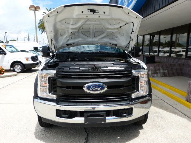 2018 Ford Super Duty F-550 DRW 6.8L V10 GAS*XL**2WD*205" WB*RARE FIND IN AN 18FT. FLATBED! - 22897709 - 7