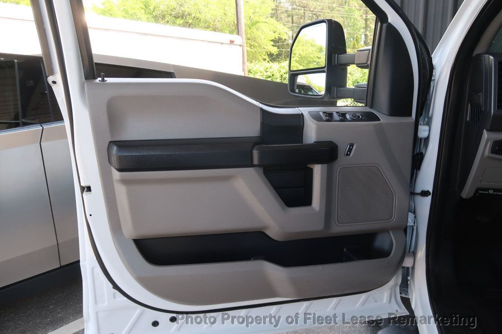 2018 Ford Super Duty F-550 DRW F550SD 2WD Crew Cab 11' Utility DRW - 23014765 - 12