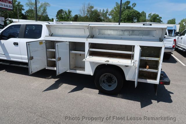 2018 Ford Super Duty F-550 DRW F550SD 2WD Crew Cab 11' Utility DRW - 23014765 - 17