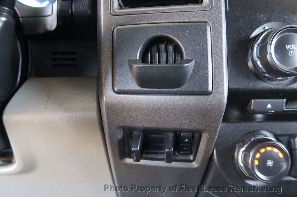 2018 Ford Super Duty F-550 DRW F550SD 2WD Crew Cab 11' Utility DRW - 23014765 - 33