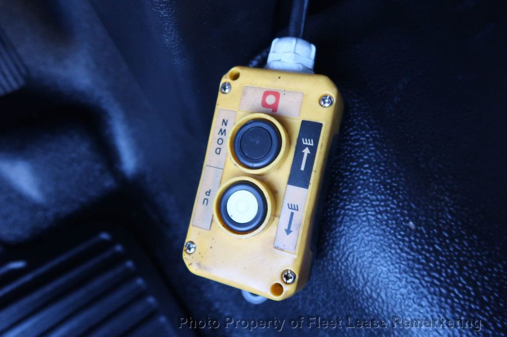 2018 Ford Super Duty F-550 DRW F550SD 2WD Reg Cab 10' Dump bed DRW - 22957798 - 26