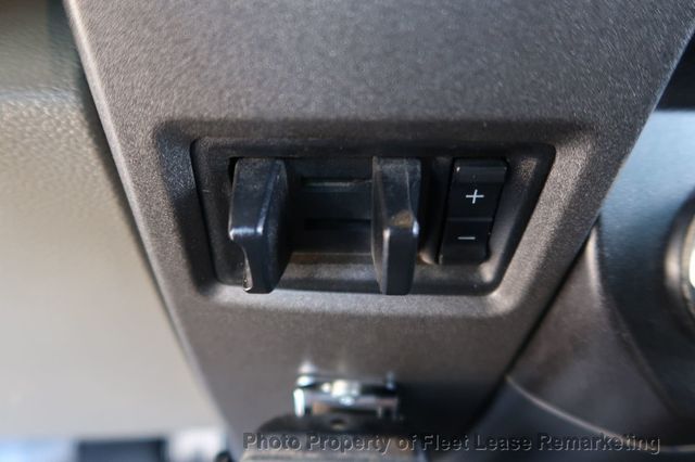 2018 Ford Super Duty F-550 DRW F550SD 4WD Crew Cab 10' Flatbed - 22954747 - 30