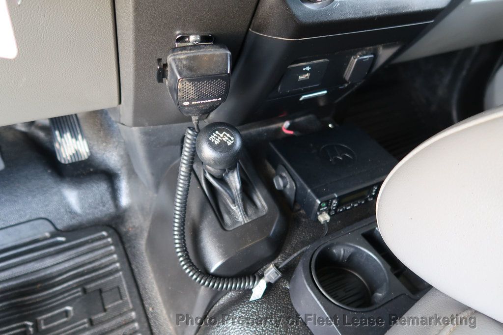 2018 Ford Super Duty F-550 DRW F550SD 4WD Crew Cab 10' Flatbed - 22954747 - 31