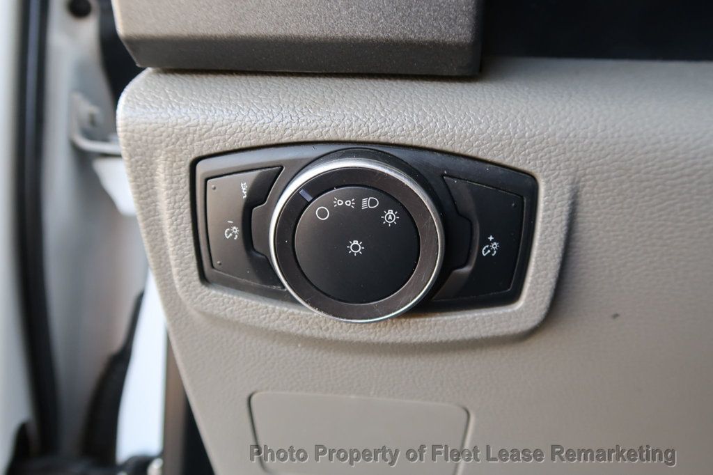 2018 Ford Super Duty F-550 DRW F550SD 4WD Crew Cab 10' Flatbed - 22954747 - 36