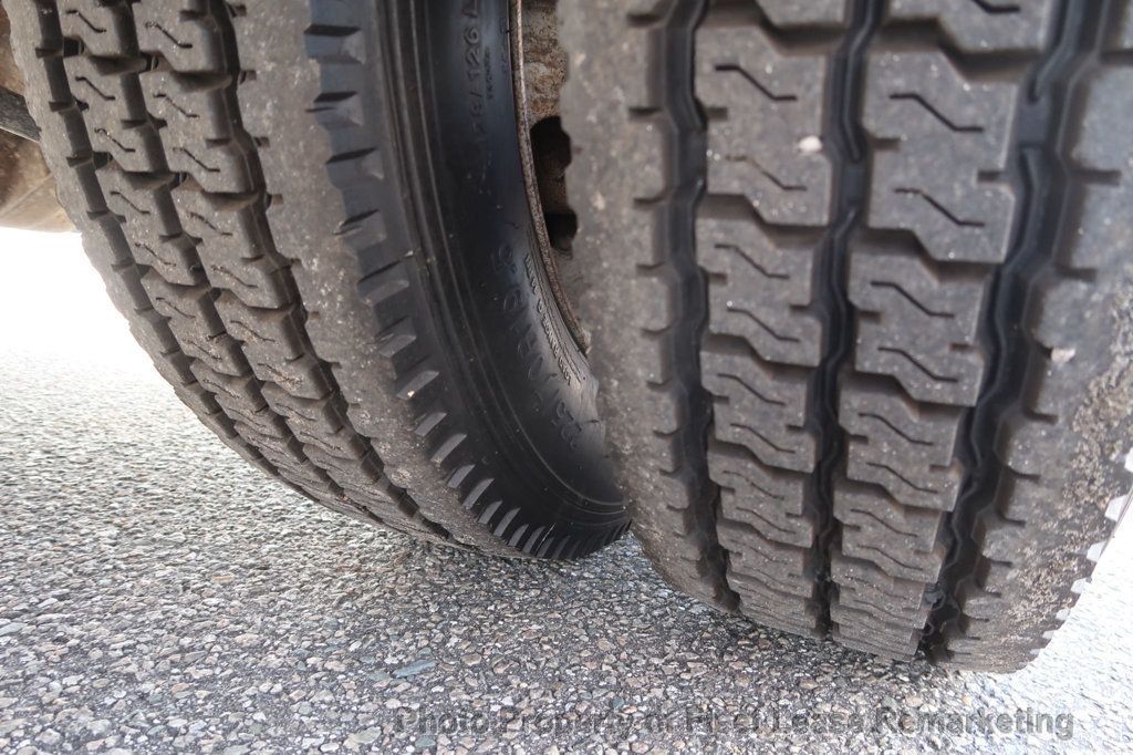 2018 Ford Super Duty F-550 DRW F550SD 4WD Crew Cab 10' Flatbed - 22954747 - 43