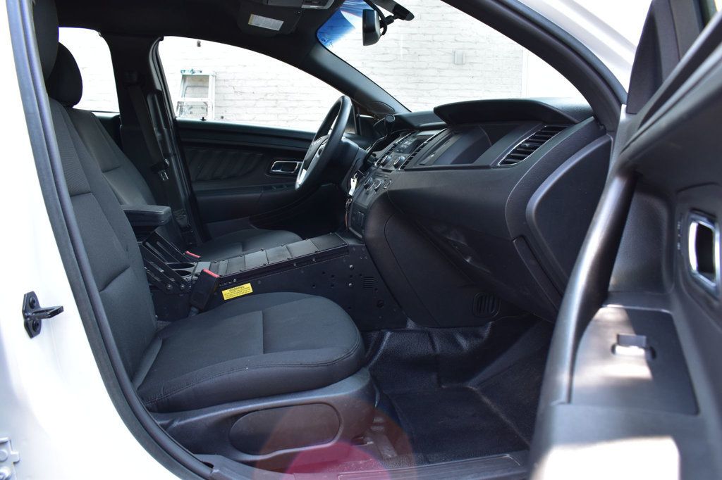 2018 Ford Taurus  - 23064623 - 13