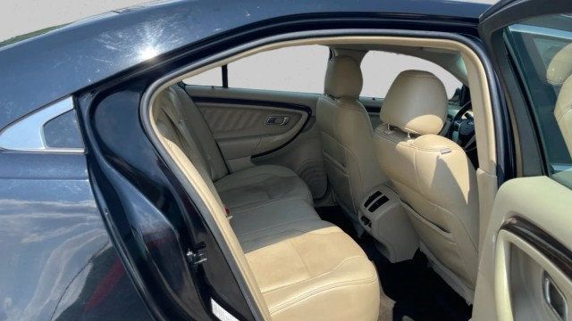 2018 Ford Taurus Limited FWD - 23039912 - 17