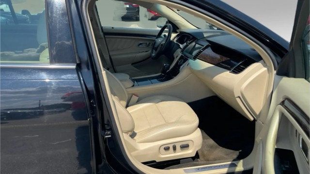 2018 Ford Taurus Limited FWD - 23039912 - 3
