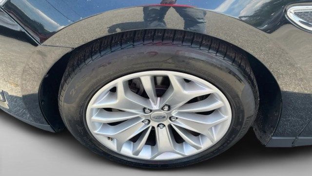 2018 Ford Taurus Limited FWD - 23039912 - 8