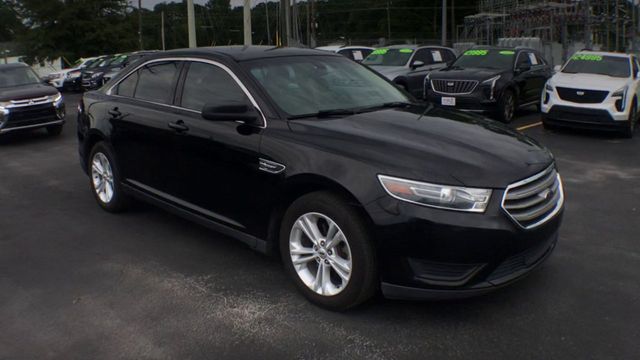 2018 Ford Taurus SE FWD - 22557733 - 1