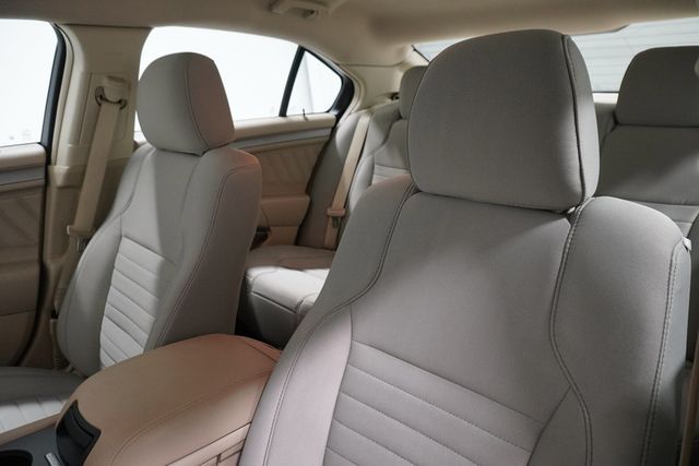 2018 Ford Taurus SE FWD - 22821000 - 9