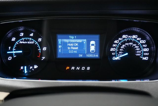 2018 Ford Taurus SE FWD - 22821010 - 18