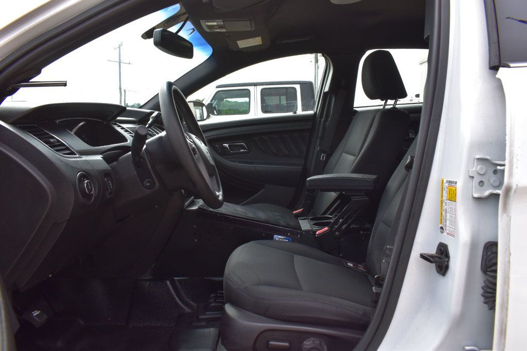 2018 Ford Taurus SEL AWD - 23087890 - 10